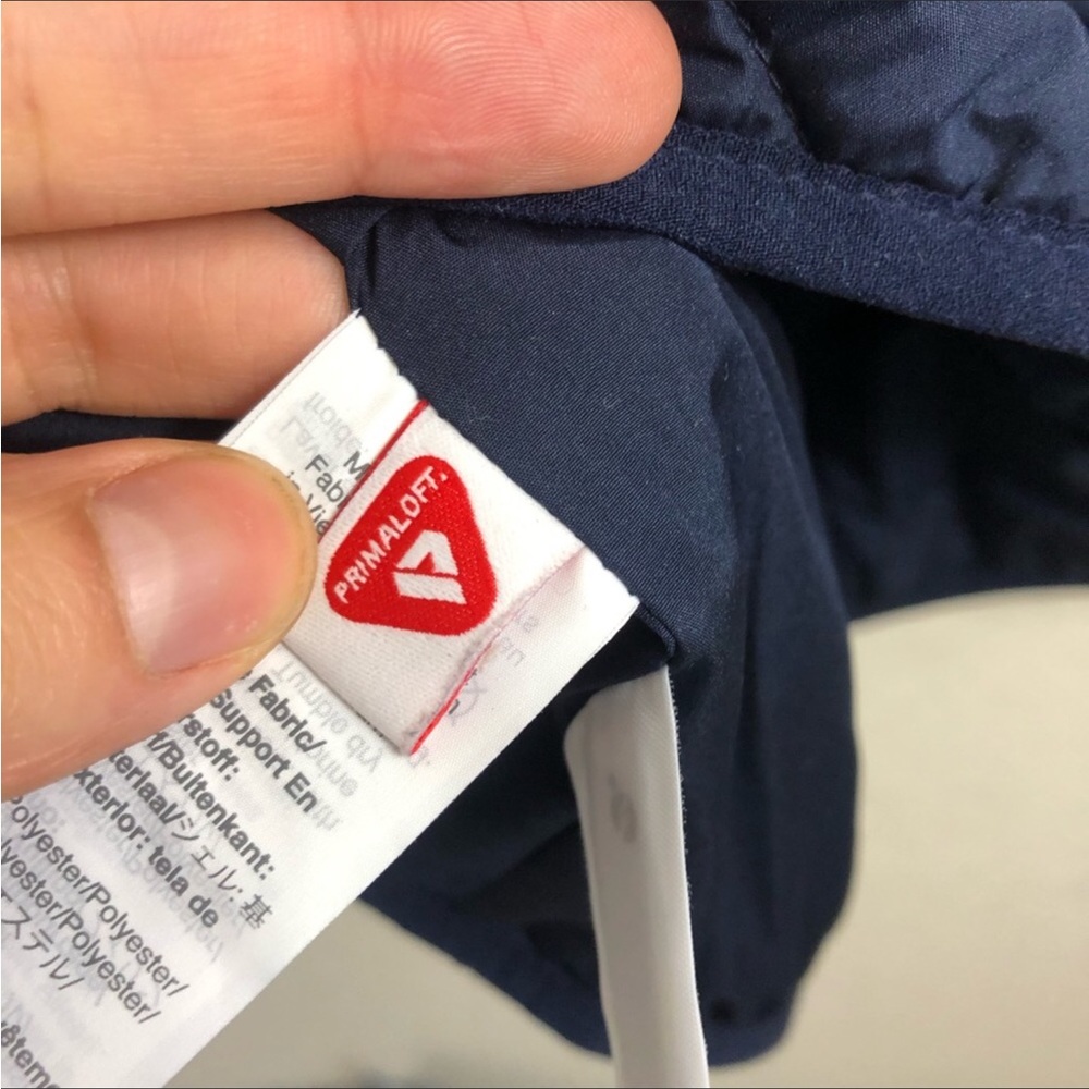 J. Crew Excursion vest in recycled poly with PrimaLoft® fill in navy blue - Picture 5 of 5